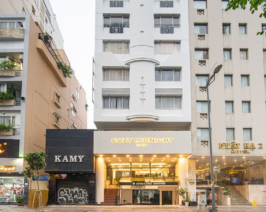 Cozy Hotel HCM - Bestbooking.vn
